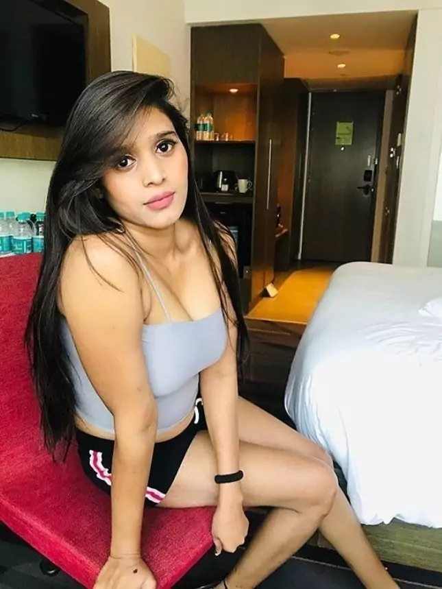 कॉल गर्ल्स सर्विस  न्यू टाउन